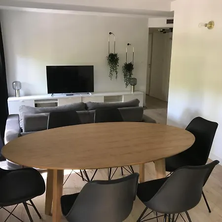 Les Jardins Du Capitole Apartmán *